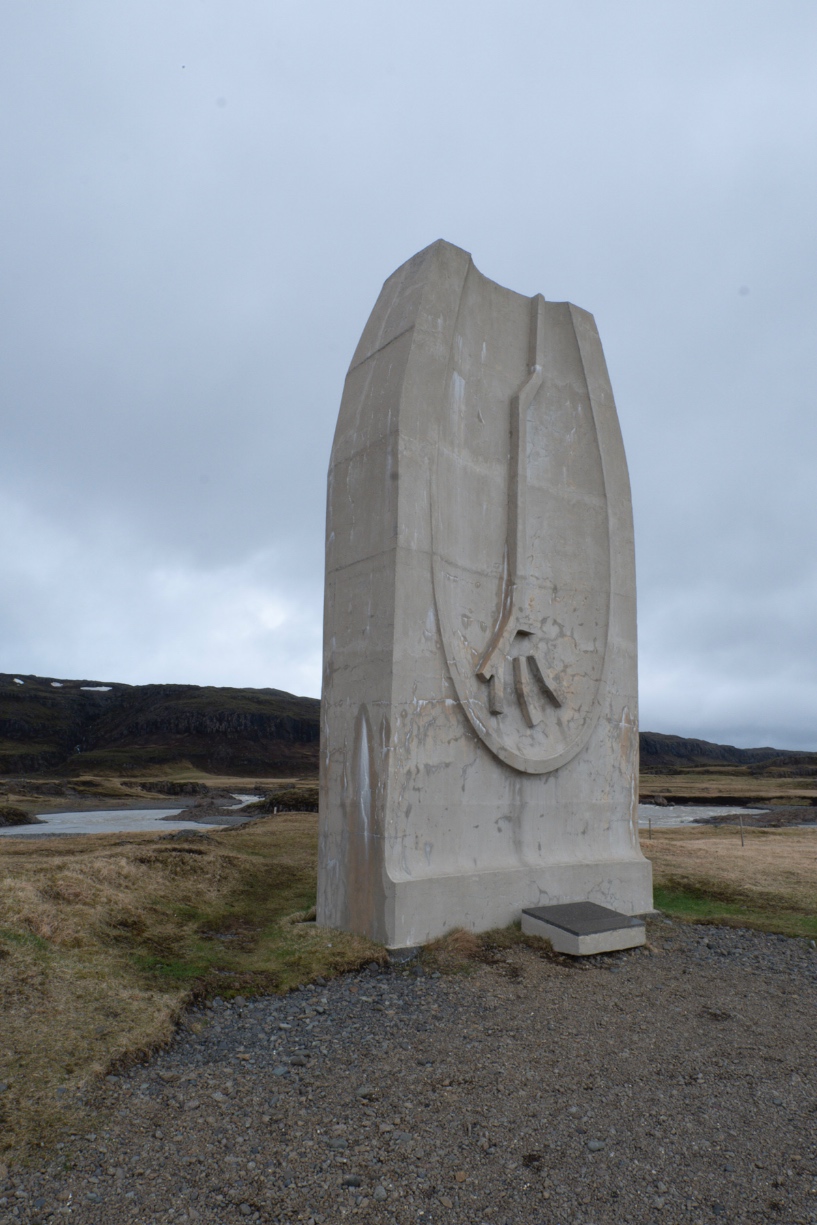 Monument près de Fláajökull