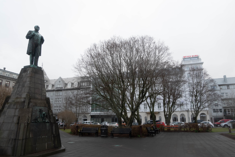 Austurvöllur avec la statue de Jón Sigurðsson